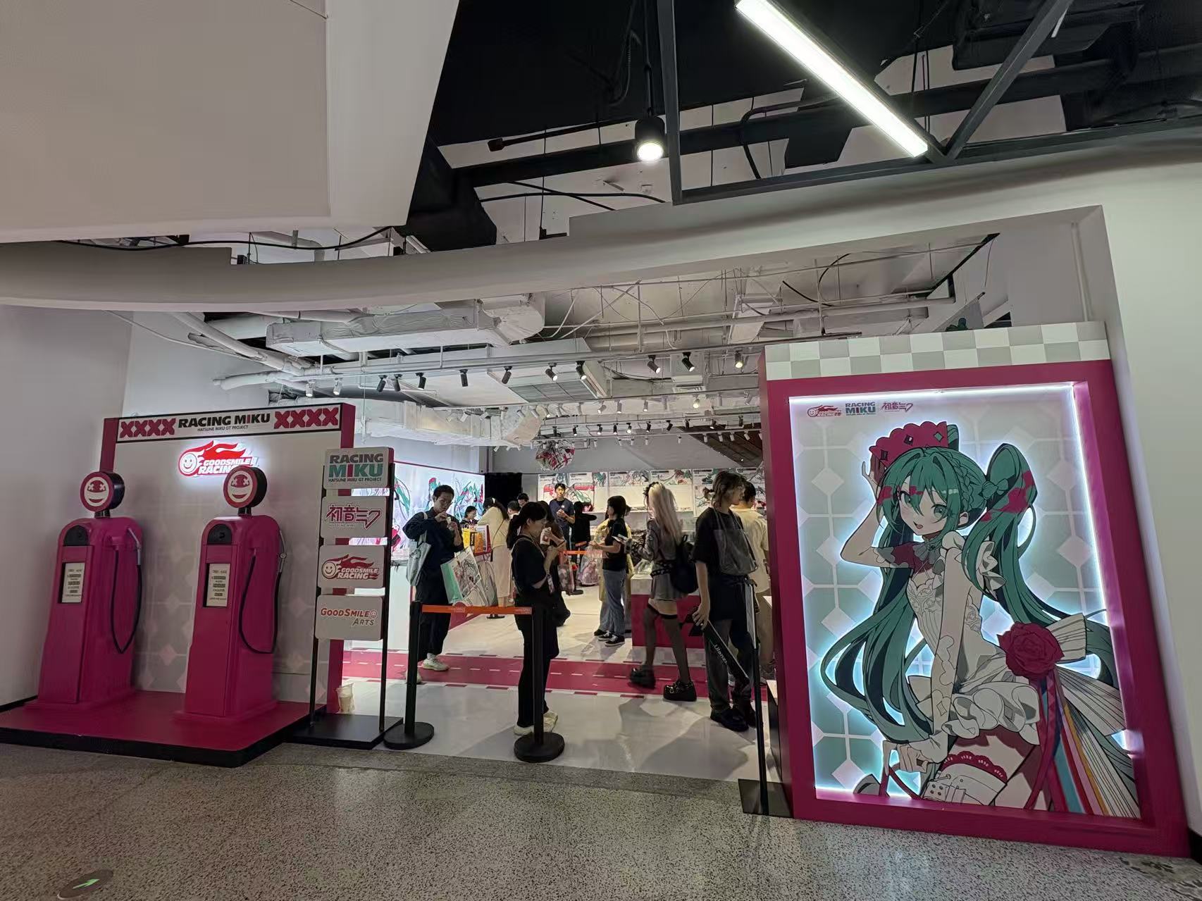 图为上海百联ZX造趣场B1造趣领域（记者 杨溢仁摄）