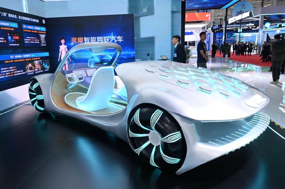 数字中国十载潮涌，神州加“数”奔腾